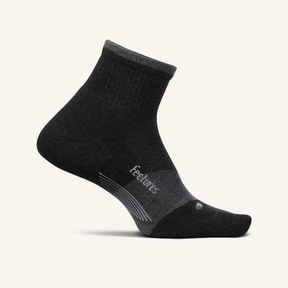 Feetures Trail Max Cushion Quarter Socks Charcoal